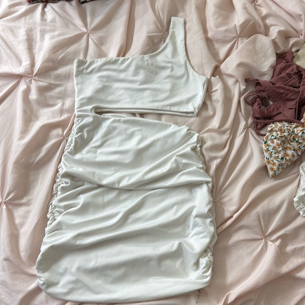 White one shoulder dress